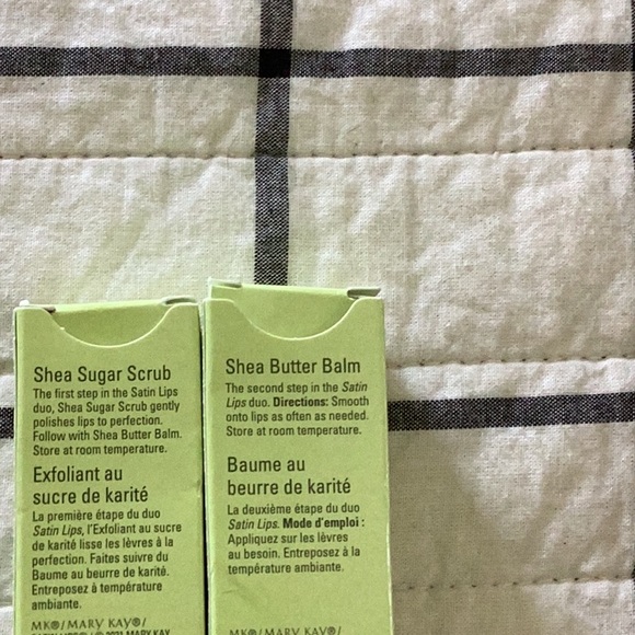 ** BIG SALE ***Mary Kay satin lips set - Picture 3 of 3